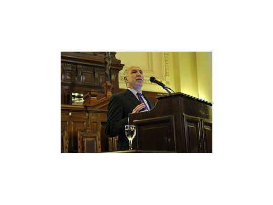 Ricardo Lorenzetti.