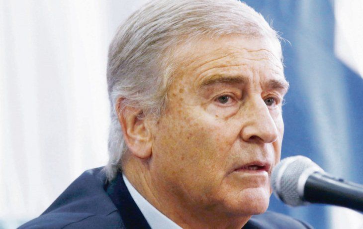 ámbito.com | PAG14-15-AGUAD.jpg