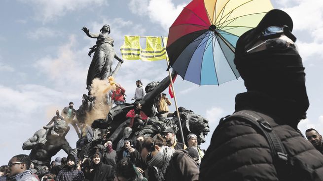 INTER - MAY-DAY-FRANCE_opt.jpeg