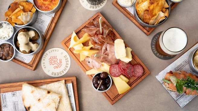 Desarmadero - picadas hummus