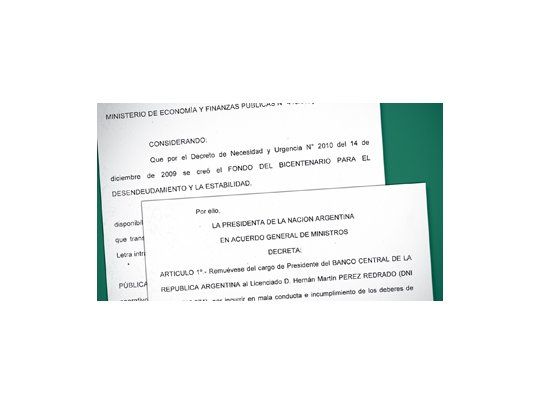 Decreto de destitución habla de desgobierno y anarquía