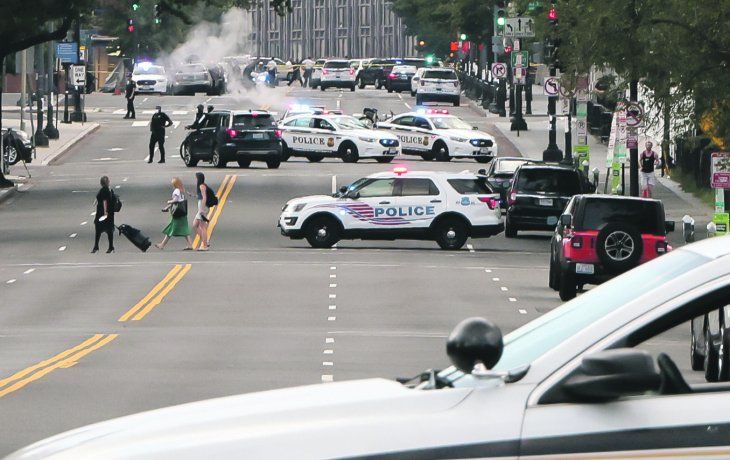 Evacúan a Trump por un tiroteo en inmediaciones de la Casa Blanca