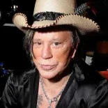 El famoso actor de Hollywood está pasando por su momento más difícil. El famoso actor de Hollywood está pasando por su momento más difícil.