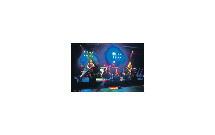 El inconfundible sonido de la legendaria banda rebautizada como The Byrds Celebration vuelve a sonar en estadios de EE.UU., y en una gira latinoamericana que puede traerla por primera vez a la Argentina.