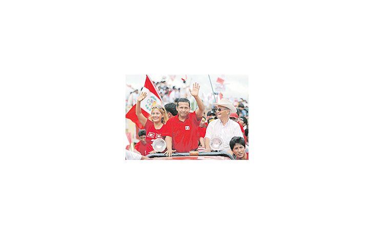 ámbito.com | El candidato presidencial Ollanta Humala cerró ayer su campaña, con un fuerte tono nacionalista, frente a una multitud de seguidores en la capital peruana.