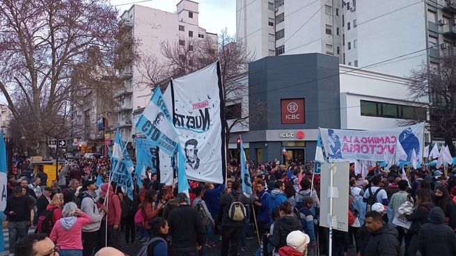 Manifestación en La Plata para apoyar a Cristina Fernández de Kirchner.&nbsp;