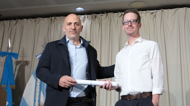 La UBA le otorgó la distinción de Profesor Honorario al catedrático Nick Srnicek.