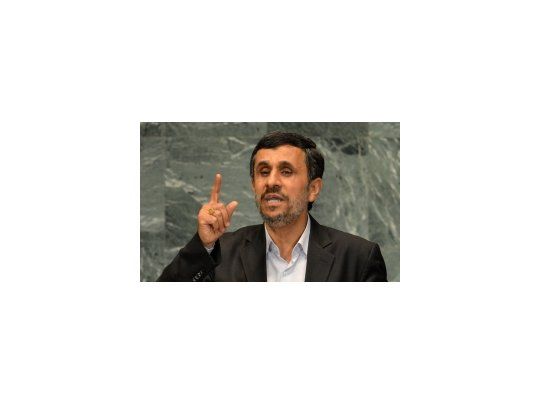 Mahmud Ahmadineyad.