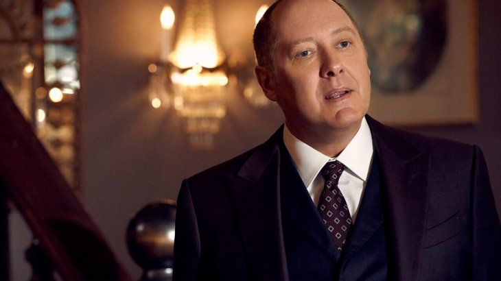 La serie narra la historia del exagente de gobierno Raymond "Red"&nbsp;Reddington, uno de los fugitivos m&aacute;s buscados por el FBI. &Eacute;l era miembro de los servicios de informaci&oacute;n del ej&eacute;rcito y dej&oacute; de prestar su servicio para convertirse en uno de los terroristas m&aacute;s buscados de los Estados Unidos. Luego, decide trabajar con el FBI para deshacerse de los criminales y terroristas m&aacute;s peligrosos.&nbsp;