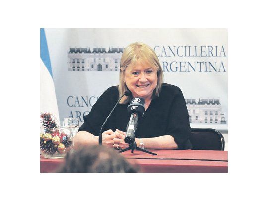Susana Malcorra viaja el domingo a Asunción para la Cumbre del Mercosur. Cruce con Venezuela por la prisión a Leopoldo López.