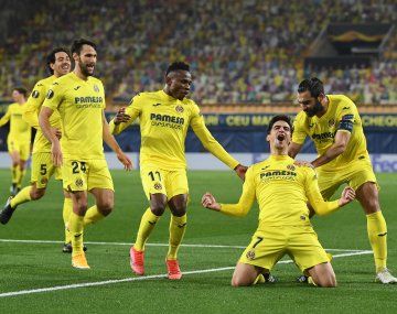 Villarreal avanza sin complicaciones en la Europa League.
