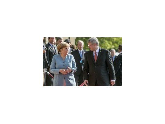 La canciller alemana, Angela Merkel, visitó al primer ministro canadiense, Stephen Harper.