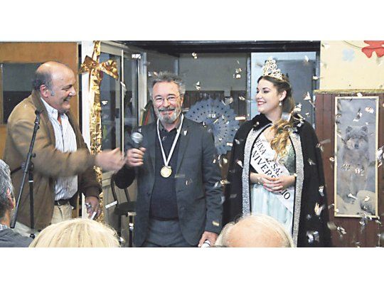 Ecos. El  escritor protagonista provoca reacciones parecidas a las de Manuel Puig en su Coronel Villegas natal.