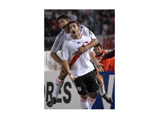 Ferrari festeja su gol conseguido la semana pasada en el Monumental