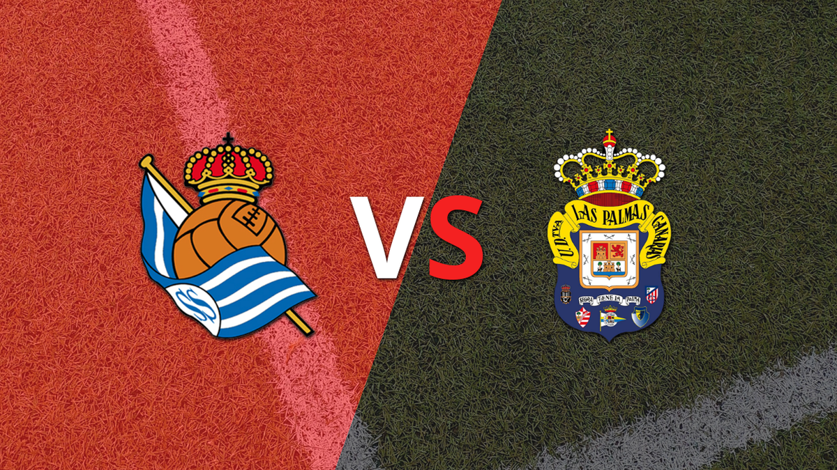 The match between Real Sociedad and UD Las Palmas begins