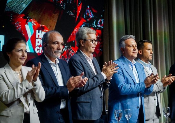 Martín Llaryora lanzó el programa Martín Llaryora lanzó el programa