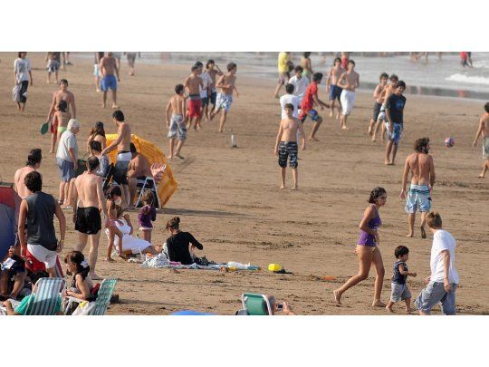 Para el año próximo, los feriados puente serán el 30 de abril, 24 y 31 de diciembre, en tanto que para 2019 serán el 8 de julio, 19 de agosto y 14 de octubre.