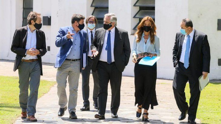 Alberto Fernández y los integrantes del Consejo Federal Argentina Contra el Hambre en la residencia de Olivos.