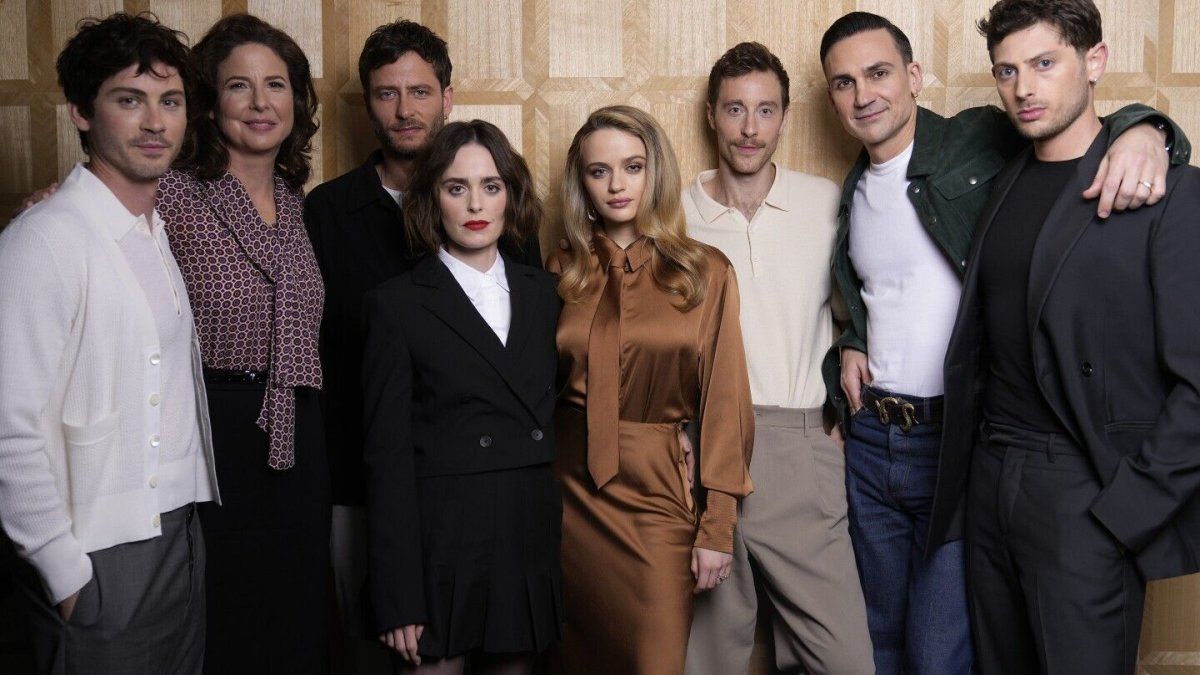 Tenés que verla: Disney tiene a todos atrapados en una serie de época que solo dura 8 capítulos