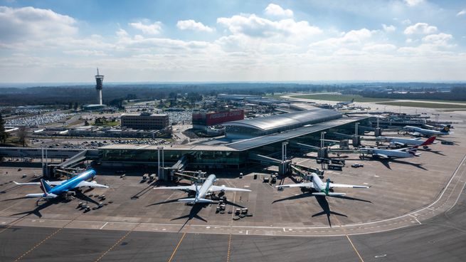 El tráfico aéreo global alcanzará entre 19.500 y 21.900 millones de pasajeros por kilómetros transportados en 2050, según IATA.