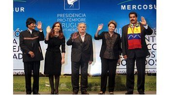Próxima reunión de mandatarios del Mercosur será en enero