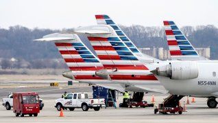 Por el cierre del gobierno federal, se suspendieron más de 2.000 vuelos en un día Por el cierre del gobierno federal, se suspendieron más de 2.000 vuelos en un día