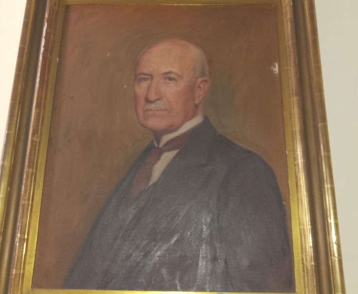 Retrato del empresario Alfredo Minner quien hizo edificar este inmueble que hoy tiene 91 años de vida Retrato del empresario Alfredo Minner quien hizo edificar este inmueble que hoy tiene 91 años de vida