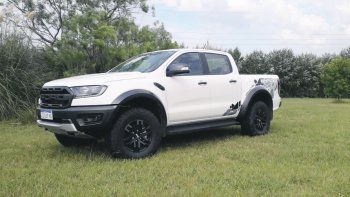 Para la dureza del off road y el confort de la ruta