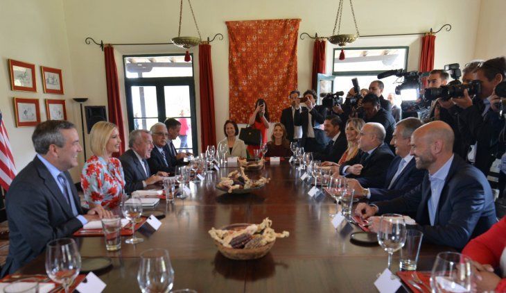 La comitiva de EEUU almorzó con funcionarios argentinos en Purmamarca.&nbsp;