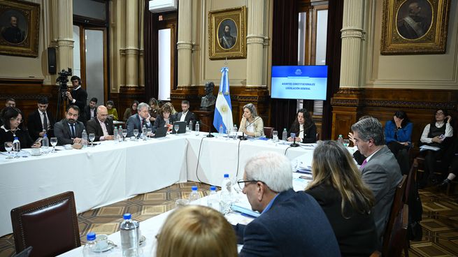El Gobierno se garantizó apoyos en una nueva propuesta en el Senado.