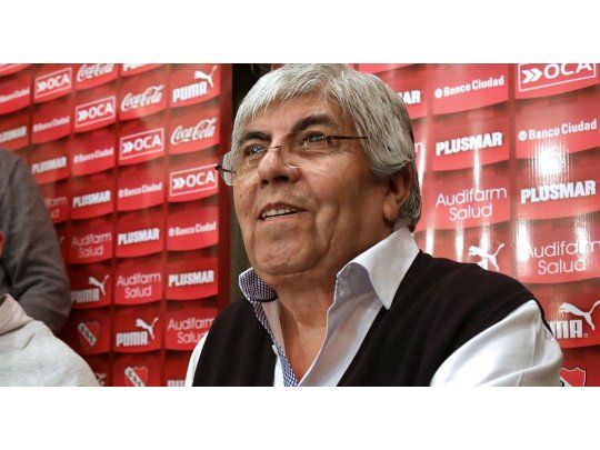 Moyano piensa en Guede para reemplazar a Holan.