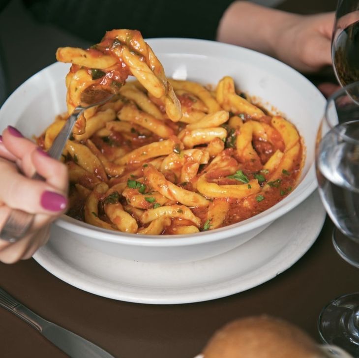 The event seeks to revalue Buenos Aires classic still lifes and promote popular gastronomy with accessible proposals. The event seeks to revalue Buenos Aires classic still lifes and promote popular gastronomy with accessible proposals.