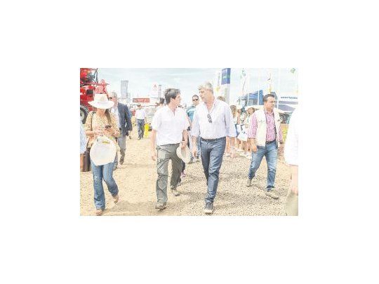 Ricardo Buryaile volvió a la exposición, ahora como ministro de Agroindustria. Prometió mejoras para los productores de lácteos y fomentar las exportaciones.