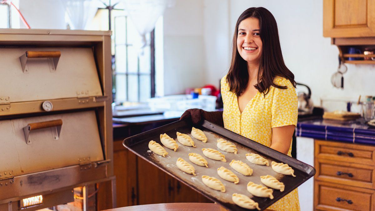 How much does it cost to make wakefulness empanadas at home?