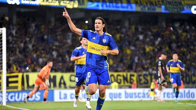 cavani festejo copa argentina.jpg