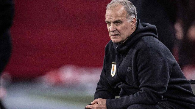 ¿Qué será de Bielsa como DT de Uruguay?