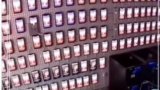 La Policía Militar de Brasil desarticuló una granja de visualizaciones utilizada para inflar de manera artificial las métricas de videos musicales en YouTube. La Policía Militar de Brasil desarticuló una granja de visualizaciones utilizada para inflar de manera artificial las métricas de videos musicales en YouTube.