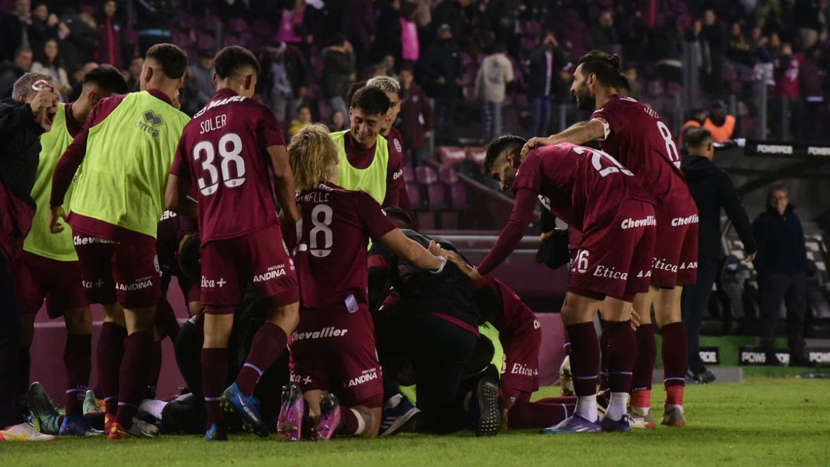 Lanús vs. Wanderers, for Copa Sudamericana: Time, TV and formations