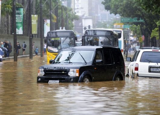 Los meteorólogos prevén que las lluvias podrán repetirse hasta el jueves.