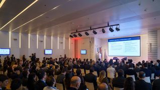 Friend-shoring: Se resalta la importancia del acuerdo comercial y la inversión en el contexto geopolítico actual.