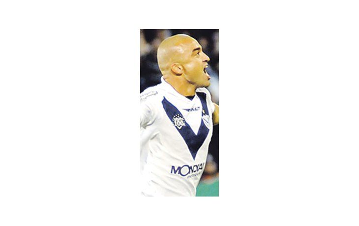 Vélez se quedó sin goleador: Silva desgarrado