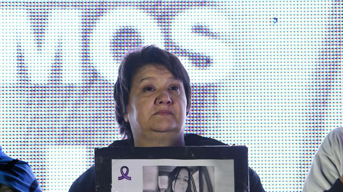 La madre de Cecilia Strzyzowski encabez una marcha en CABA