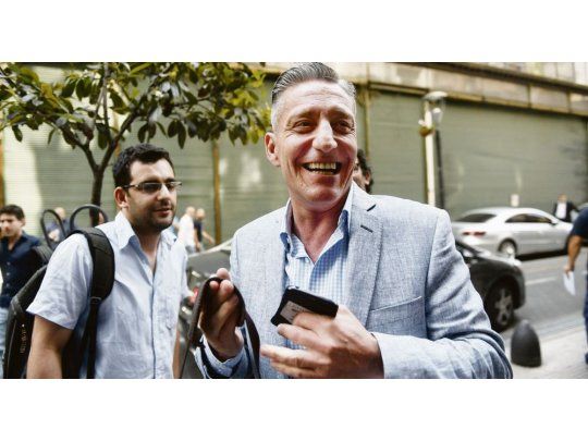 Movimiento. Para blindarse ante la interna del oficialista Chubut Somos Todos, el gobernador Mariano Arcioni modificará el Gabinete la semana próxima. Pocos ministros responden a su liderazgo en construcción.