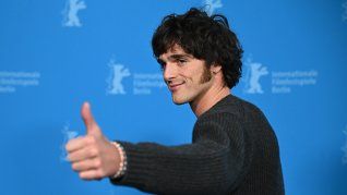 La historia de ascenso del actor del momento de Hollywood. La historia de ascenso del actor del momento de Hollywood.