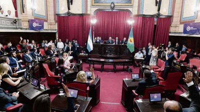 Noviembre. El gobernador espera poder revertir el orden de las fuerzas en el Senado bonaerense. Pero los números de las PASO no auguran un buen escenario para los planes de Kicillof.
