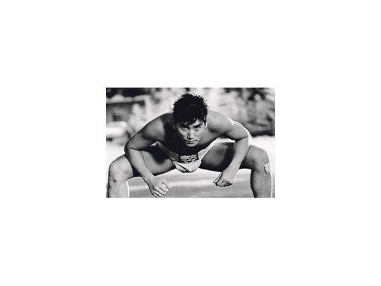 «Sumo sí sumo no», una de las comedias de cine japonés que exhibe la Sala Lugones.