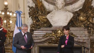 mercedes marco del pont juro como secretaria de asuntos estrategicos