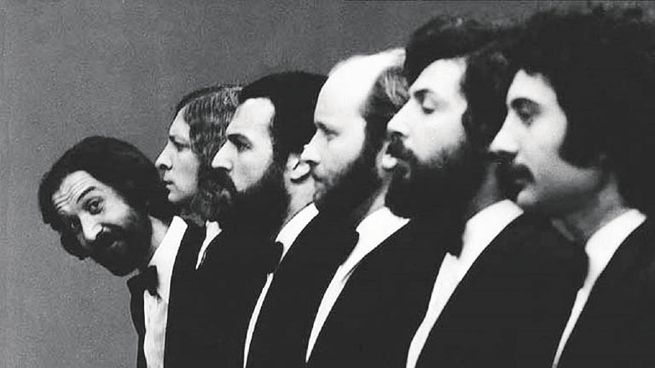 Luthiers 1986. De izq. a der., Acher, López Puccio, Rabinovich, Mundstock, Núñez Cortés y Maronna.