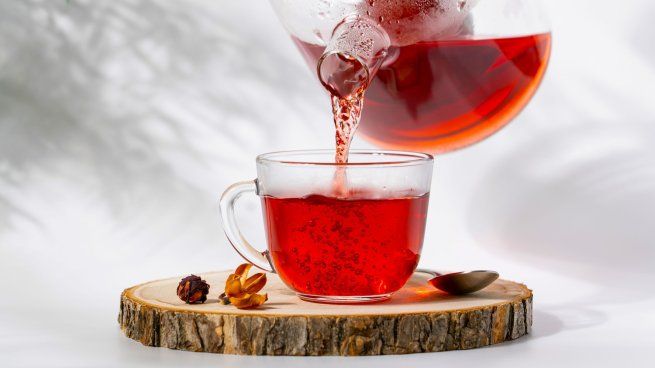 Fácil de preparar, refrescante y llena de beneficios, esta flor es tendencia por sus propiedades para el bienestar y su versatilidad en la cocina.