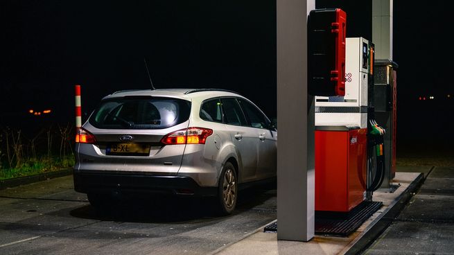 petrol-g777a14545_1280.jpg